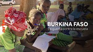 Caratula de Burkina Faso: la guerre contre l'école (Burkina Fasso: la guerra en la escuela) 