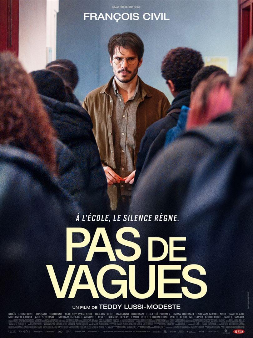 Caratula de Pas de vagues (La acusación)