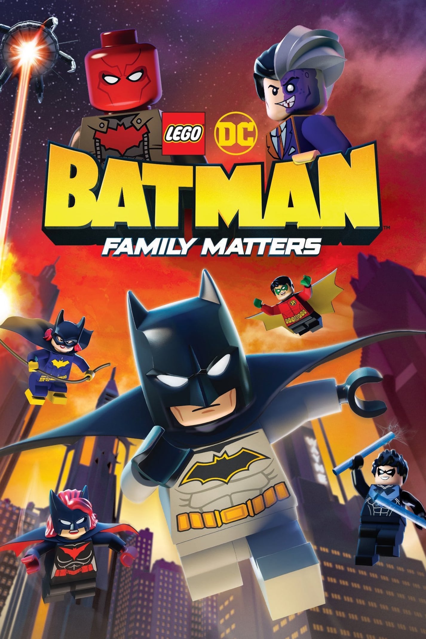 Lego DC Batman: La Batfamilia importa