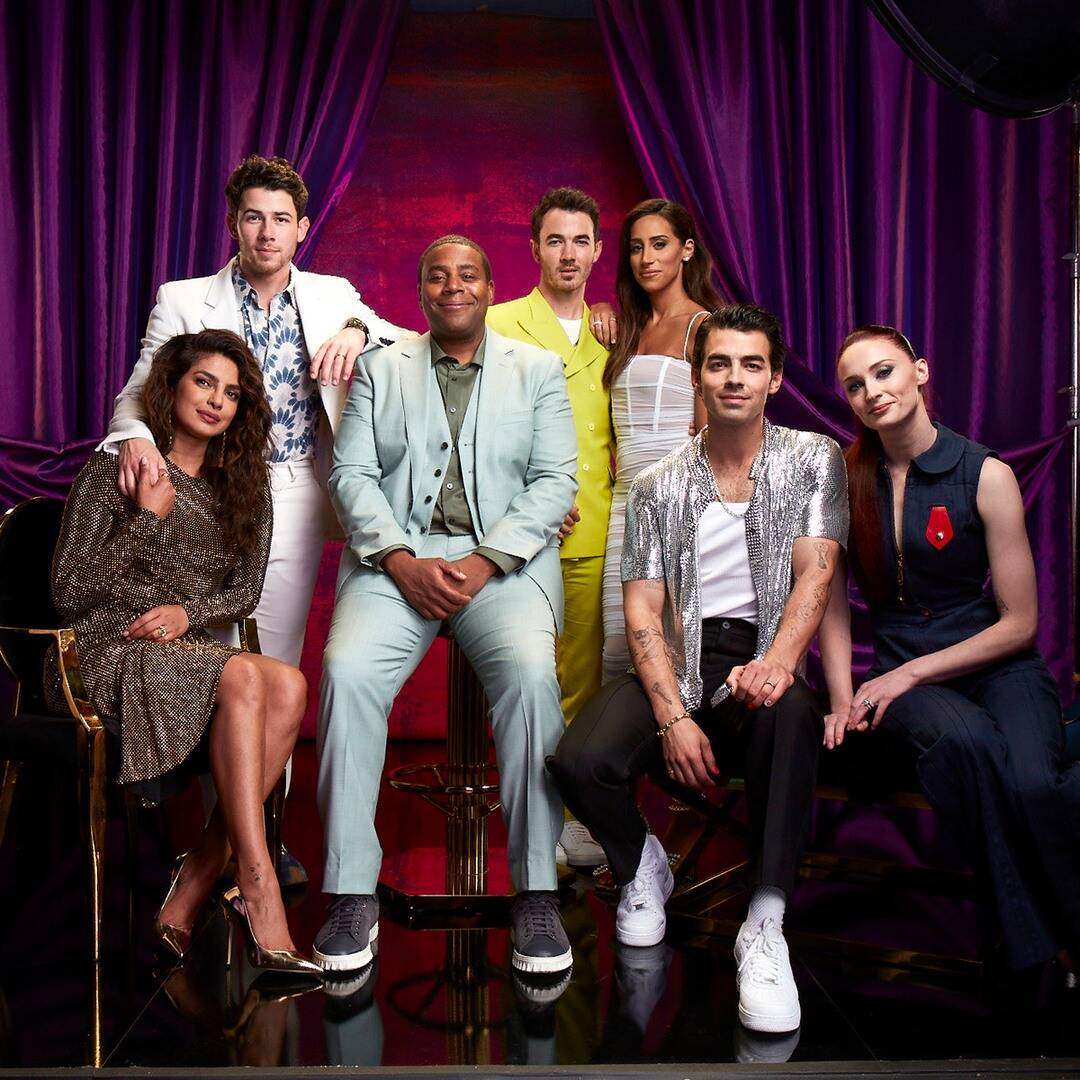Caratula de Jonas Brothers Family Roast 