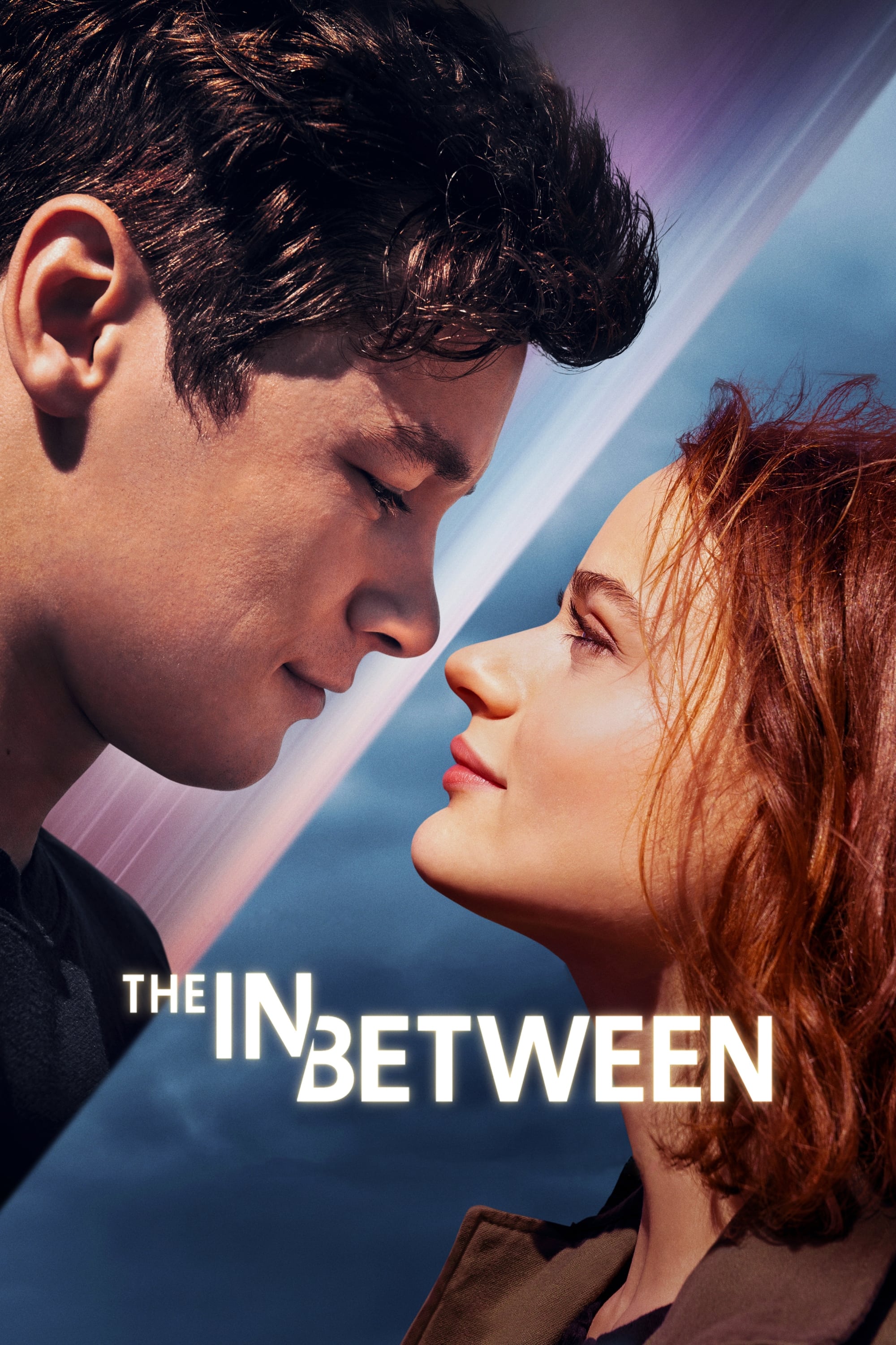 Caratula de The In Between 